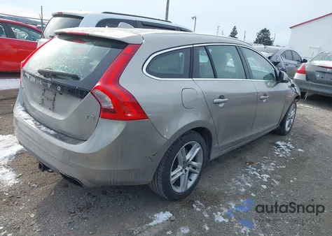 2015 Volvo V60 T5 Premier from USA, damaged, VIN YV140MEKXF1260633